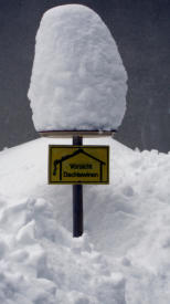 kein Problem: am Dach sind Schneefanghaken